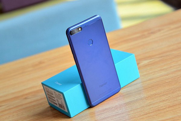 千元內(nèi)手機哪款好 2018最新值得買的千元內(nèi)手機推薦