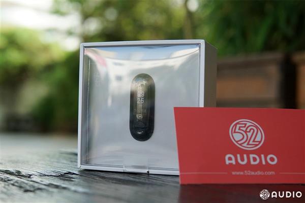 小米手環(huán)3體驗(yàn):戴上你就絕對(duì)不想摘下來(lái)