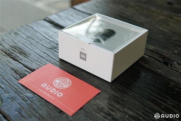 小米手環(huán)3體驗(yàn):戴上你就絕對(duì)不想摘下來(lái)