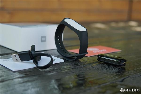 小米手環3開箱體驗：戴上你就絕對不想摘下來