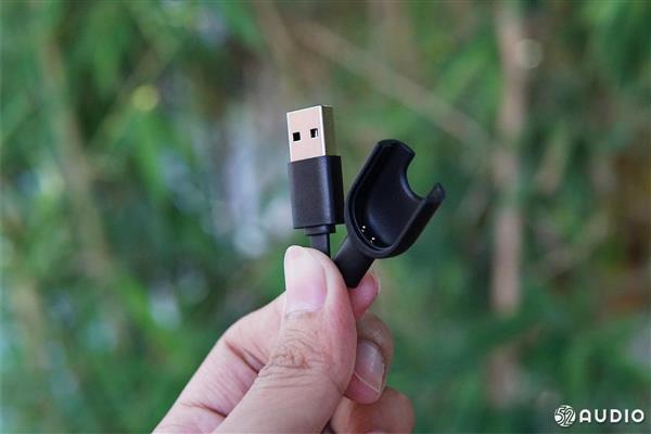 小米手環3體驗:戴上你就絕對不想摘下來