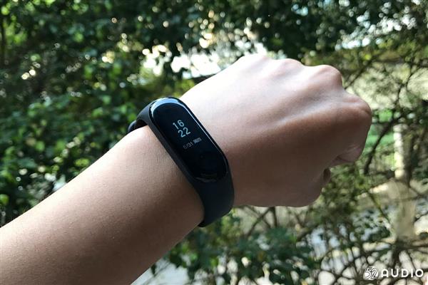 小米手環3體驗:戴上你就絕對不想摘下來