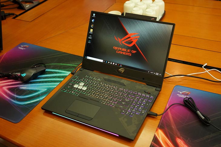 華碩推出ROG Strix 槍神/魔霸II 配144Hz 3ms極品電競(jìng)屏