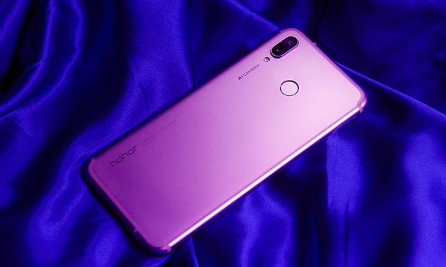 榮耀Play值得買嗎？全面的榮耀Play評(píng)測(cè)