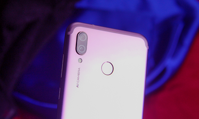 榮耀Play值得買嗎？全面的榮耀Play評(píng)測(cè)