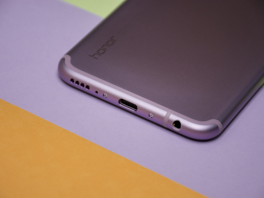 高顏值高性價(jià)比 星云紫榮耀Play圖賞(10/11)