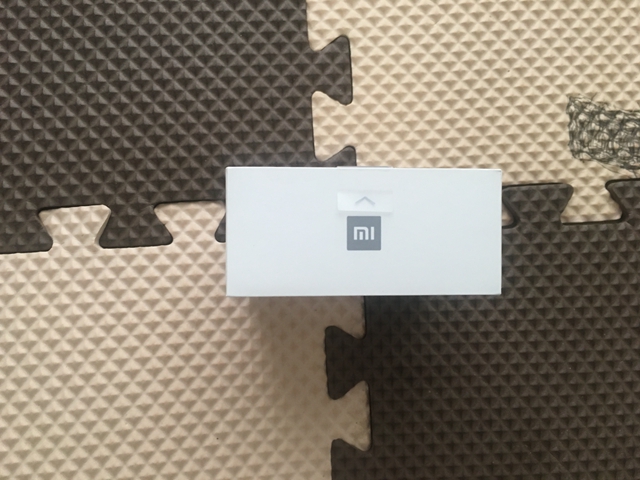 續(xù)航20天/觸摸大屏 小米手環(huán)3開箱圖賞