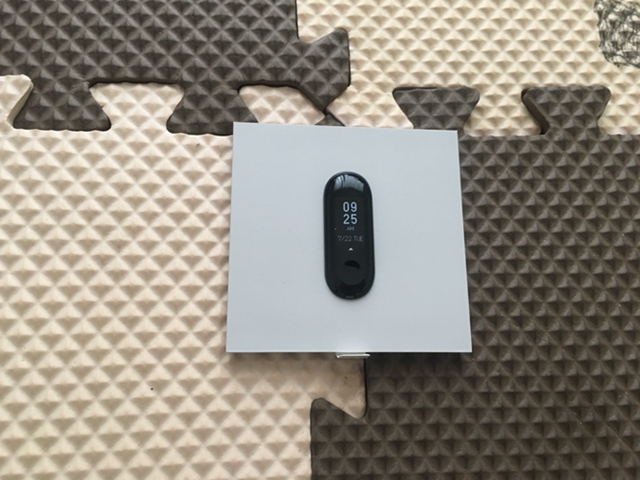 續航20天/觸摸大屏 小米手環3開箱圖賞