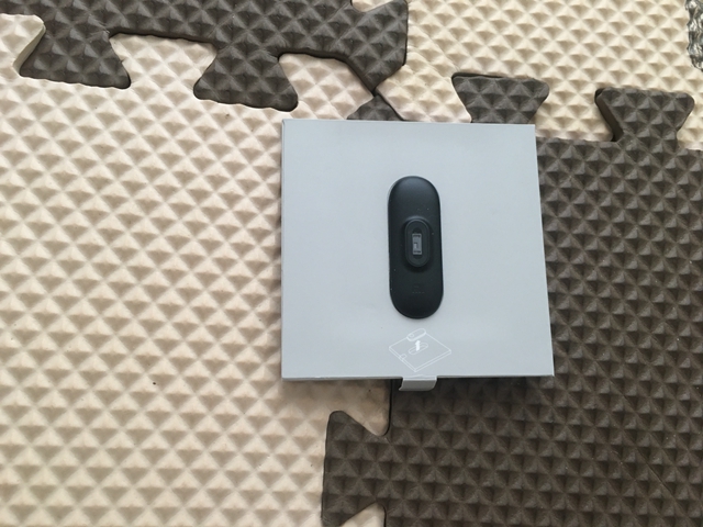 續航20天/觸摸大屏 小米手環3開箱圖賞