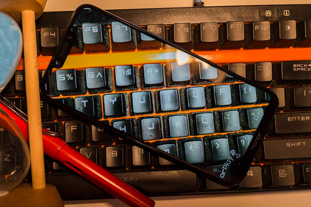 榮耀Play配置怎么樣 榮耀Play參數(shù)與真機(jī)圖賞