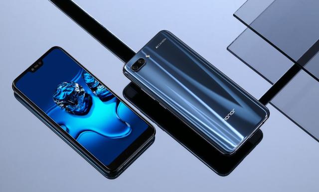 榮耀Play和榮耀10哪個好？榮耀Play和榮耀10區別對比