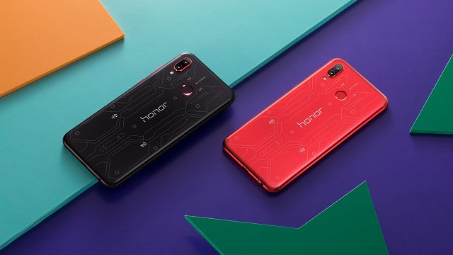 2000元全面屏手機怎么選 2018值得買2000左右的手機推薦