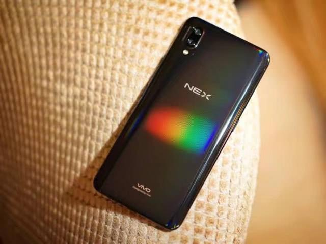 OPPO Find X和vivo NEX哪個好？vivo nex對比oppo find x區別