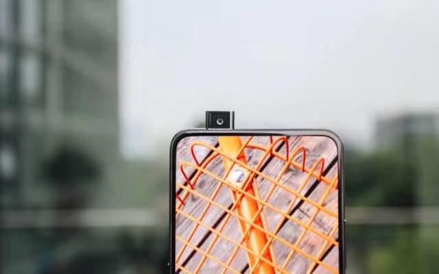 OPPO Find X和vivo NEX哪個好？vivo nex對比oppo find x區別