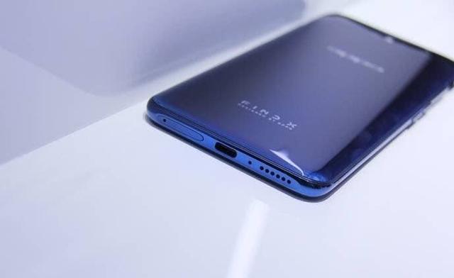 OPPO Find X和vivo NEX哪個好？vivo nex對比oppo find x區別