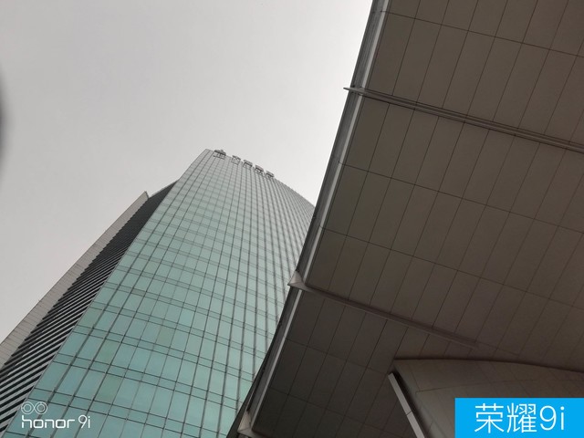 榮耀9i和小米6x哪個好 榮耀9i和小米6x對比評測