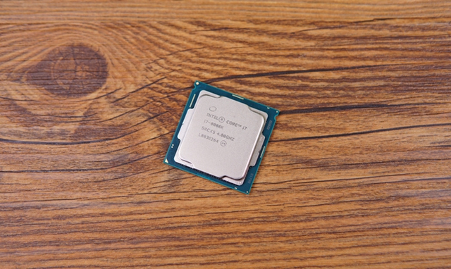 i7-8086K和i7-8700K有何區(qū)別 i7-8086K對比i7-8700K評測