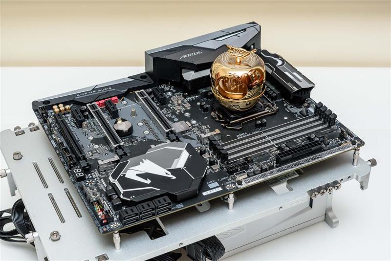 i7-8086K深度評測:i7-8086K和8700K區(qū)別大嗎?