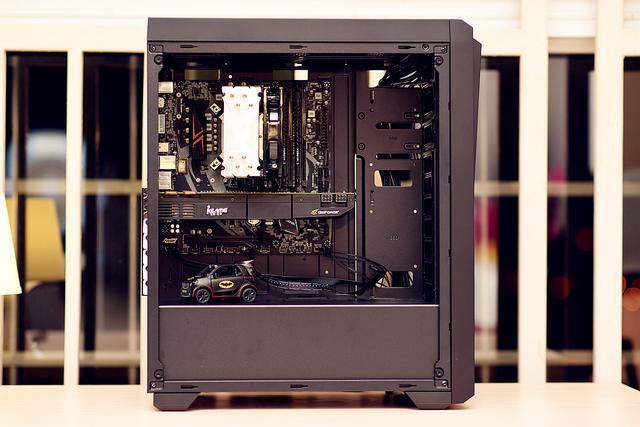 2018分水嶺級(jí)游戲主機(jī)配置推薦 6000六核獨(dú)顯均衡裝機(jī)方案