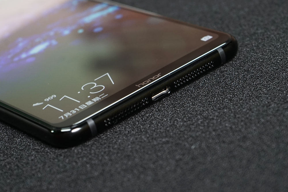 榮耀Note10幻夜黑開箱圖賞 不只是大屏(5/10)