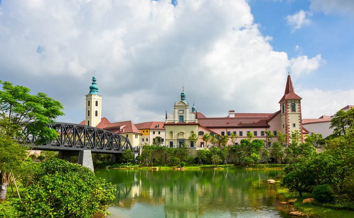 華為歐洲小鎮對外開放嗎 是不是封閉式的?