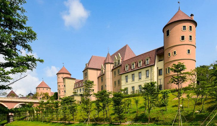 華為歐洲小鎮對外開放嗎 是不是封閉式的?