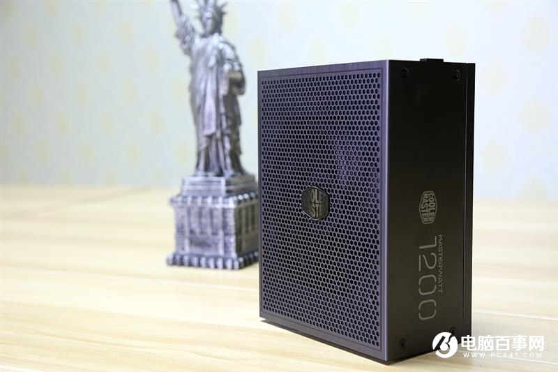 ThreadRipper 2990WX評測 AMD最牛處理器手撕Intel