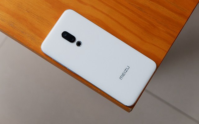 魅族15和16哪個更好?魅族16對比魅族15秒懂區(qū)別