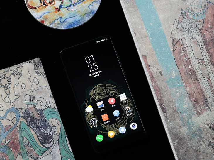 致敬敦煌色彩藝術(shù) 小米MIX 2S翡翠藝術(shù)版圖賞(5/10)
