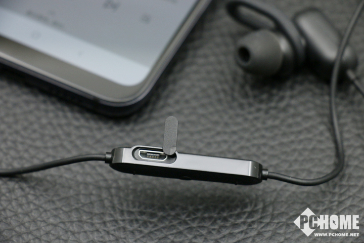 小米運(yùn)動(dòng)藍(lán)牙耳機(jī)青春版上手:輕盈、便捷、至真至美 小米運(yùn)動(dòng)藍(lán)牙耳機(jī)青春版上手:輕盈、便捷、至真至美