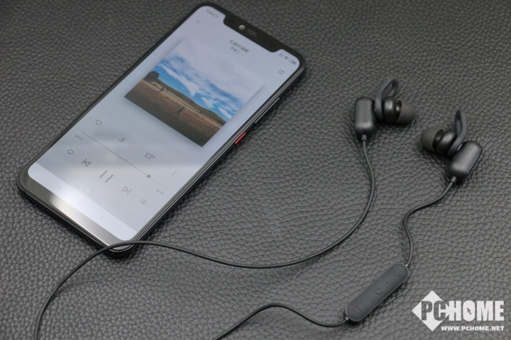 小米運(yùn)動(dòng)藍(lán)牙耳機(jī)青春版上手:輕盈、便捷、至真至美 小米運(yùn)動(dòng)藍(lán)牙耳機(jī)青春版上手:輕盈、便捷、至真至美