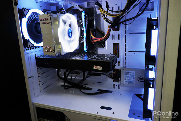 i7-8700配GTX1080游戲主機評測:次旗艦的游戲配置