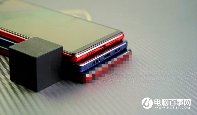 堅果Pro2s和小米8se哪個好?堅果Pro2s對比小米8se區別評測