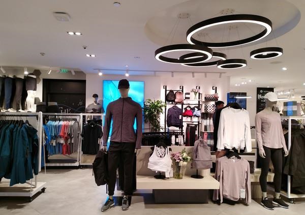 7.12寸巨屏手機 榮耀8X Max評測