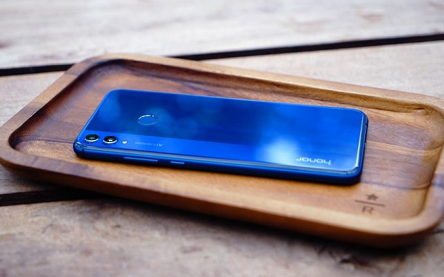 屏占比高的手機(jī)有哪些 8款2018屏占比最高的手機(jī)推薦