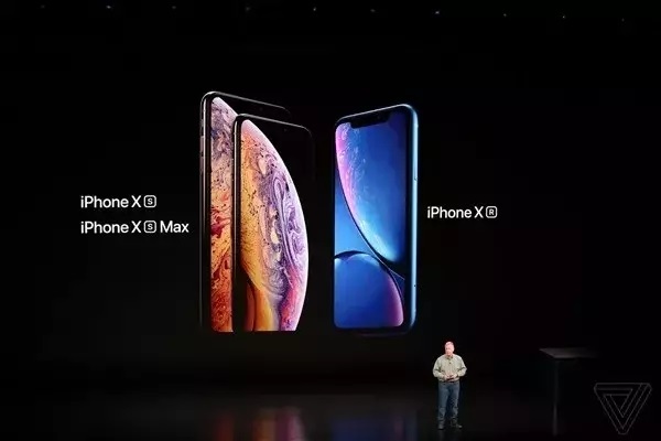 iPhone XS已經拋棄了漸漸沒錢的你 網友:我就看看,不買!