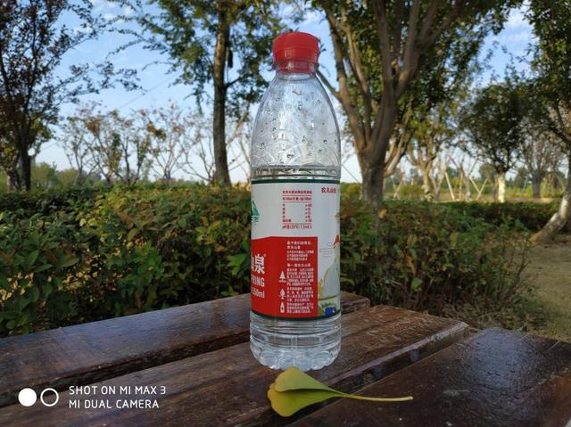 榮耀8X MAX和小米MAX3哪個好?小米max3對比8x max區別