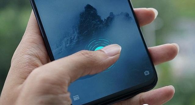 魅族16X和小米8青春版哪個好？魅族16X對比小米8青春版評測