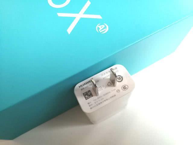 榮耀8X評測 重新定義千元機