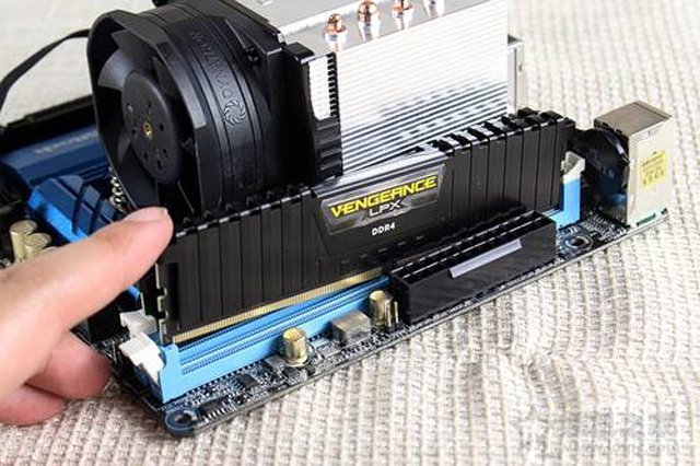 電腦升級內存需要注意什么？小白增加內存條之前必須注意這些事項