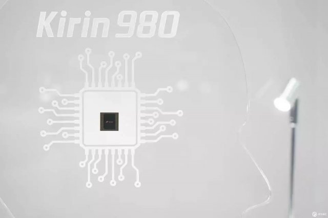 華為 Mate 20系列終極爆料:年度最強拍照旗艦?