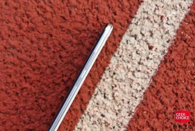 華為發布了兩款暢享系列新品，千元機有了更“大”的選擇