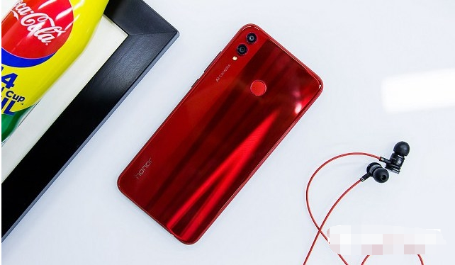 華為暢享9 Plus和榮耀8X哪個好?榮耀8X對比華為暢享9 Plus區別