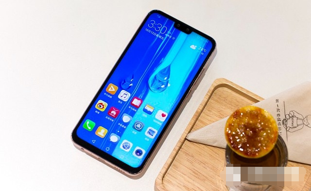 華為暢享9 Plus和榮耀8X哪個好?榮耀8X對比華為暢享9 Plus區別