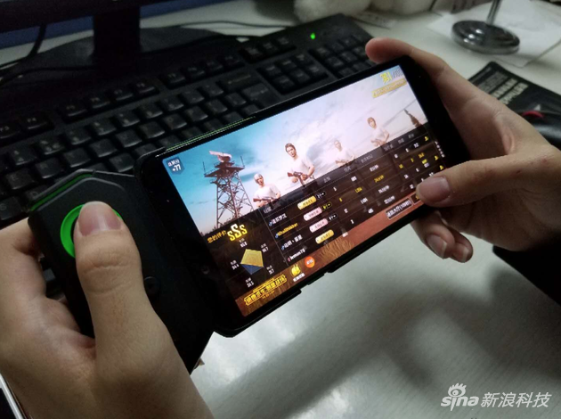 第一局人機(jī)當(dāng)然是滿分吃雞