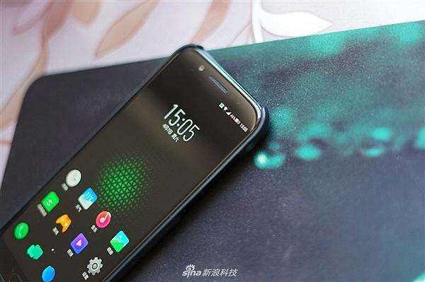 黑鯊游戲手機黑鯊Helo發(fā)布：驍龍845+雙液冷，售價3199元起