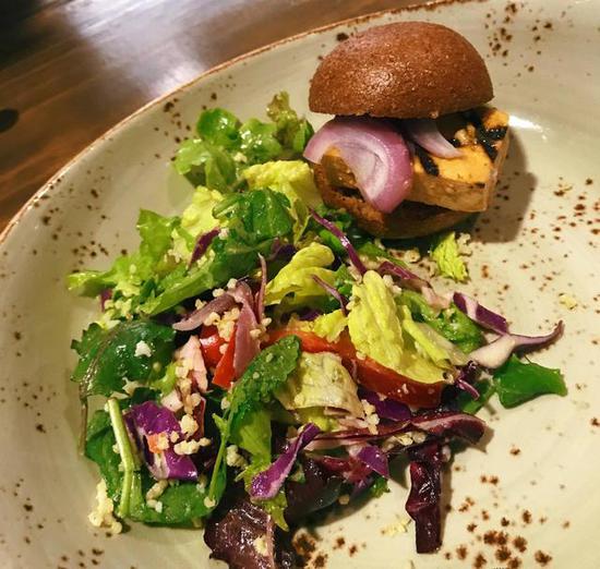 餐廳成為科技巨頭新戰(zhàn)場(chǎng) 谷歌一年伙食費(fèi)5個(gè)億