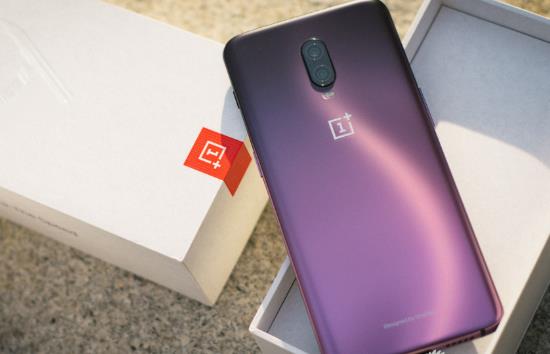 一加6T國(guó)行版多少錢？一加手機(jī)6T國(guó)行版有幾種顏色