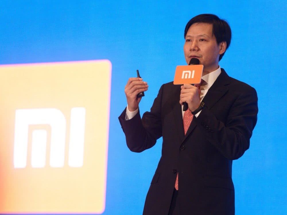 雷軍發(fā)內部信：小米手機業(yè)務站穩(wěn)高端旗艦市場