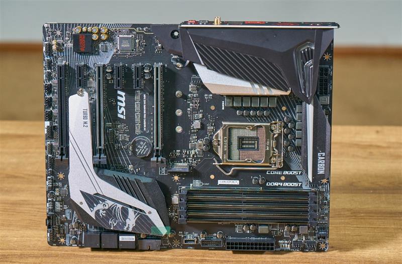 9代酷睿超頻式微!微星MPG Z390 GAMING PRO CARBON AC暗黑板主板評測:內存超頻時代到來